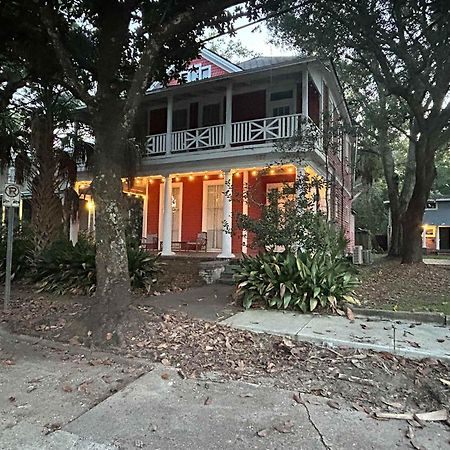 Pretty Peach Palace-Historic, Mins To Downtown Mobile Exteriör bild