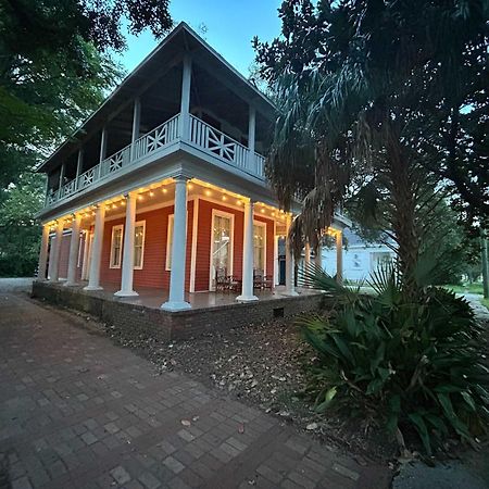 Pretty Peach Palace-Historic, Mins To Downtown Mobile Exteriör bild