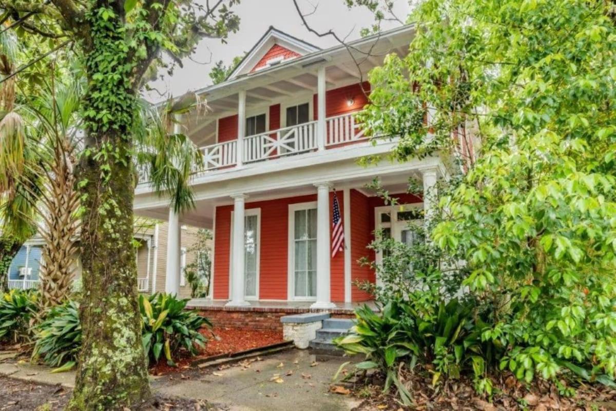 Pretty Peach Palace-Historic, Mins To Downtown Mobile Exteriör bild
